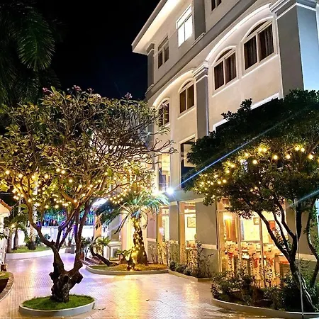 Diamond Special Hotel